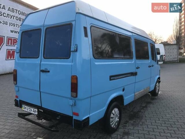 Синий Мерседес T1, объемом двигателя 2.3 л и пробегом 777 тыс. км за 2500 $, фото 12 на Automoto.ua