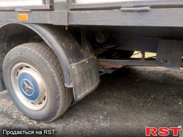 Синій Мерседес T1, об'ємом двигуна 2.9 л та пробігом 350 тис. км за 4500 $, фото 7 на Automoto.ua