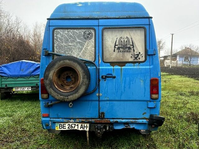 Синій Мерседес T1, об'ємом двигуна 2.4 л та пробігом 0 тис. км за 999 $, фото 3 на Automoto.ua