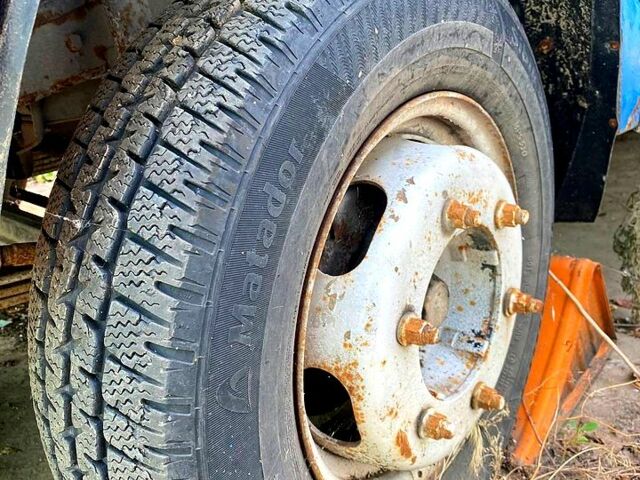 Синій Мерседес T1, об'ємом двигуна 2.9 л та пробігом 0 тис. км за 2650 $, фото 11 на Automoto.ua