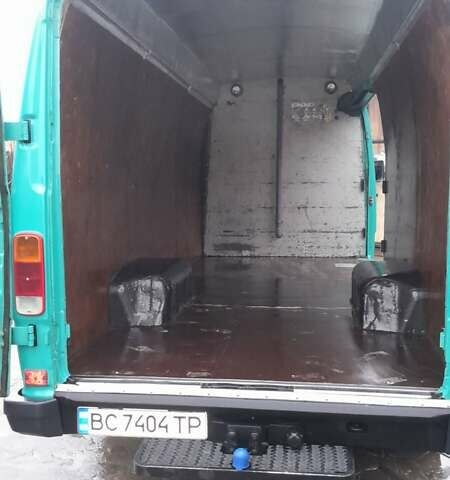 Зеленый Мерседес T1, объемом двигателя 2.86 л и пробегом 500 тыс. км за 10500 $, фото 22 на Automoto.ua