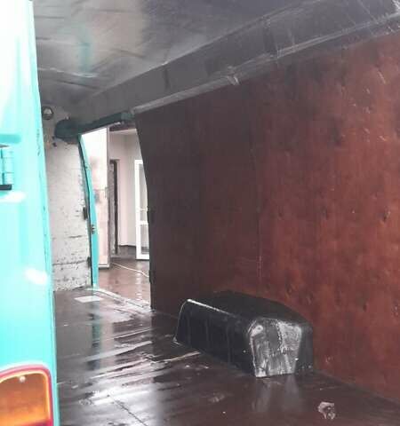 Зеленый Мерседес T1, объемом двигателя 2.86 л и пробегом 500 тыс. км за 10500 $, фото 24 на Automoto.ua