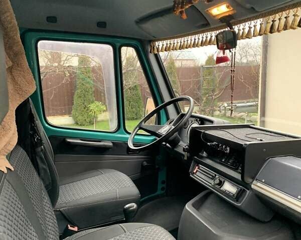 Зеленый Мерседес T1, объемом двигателя 2.86 л и пробегом 500 тыс. км за 10500 $, фото 15 на Automoto.ua