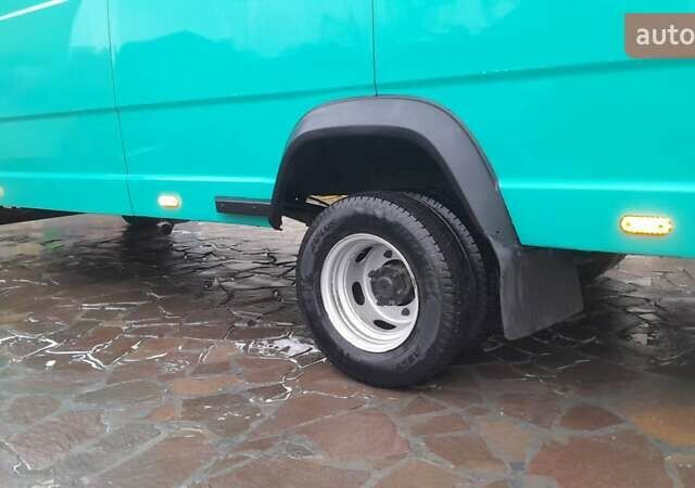 Зеленый Мерседес T1, объемом двигателя 2.86 л и пробегом 500 тыс. км за 10500 $, фото 28 на Automoto.ua