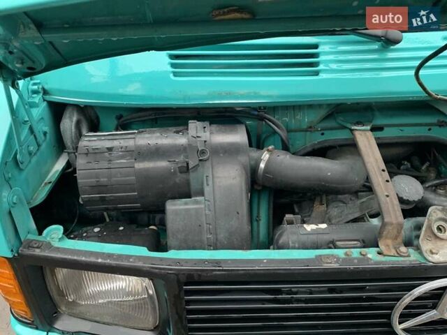 Зеленый Мерседес T1, объемом двигателя 2.86 л и пробегом 500 тыс. км за 10500 $, фото 29 на Automoto.ua