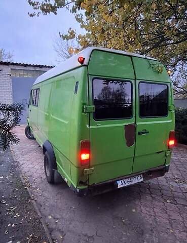 Зеленый Мерседес T1, объемом двигателя 2.9 л и пробегом 450 тыс. км за 3500 $, фото 5 на Automoto.ua