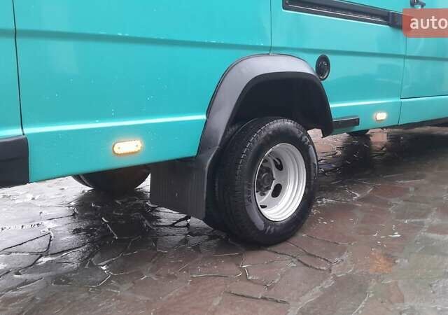 Зеленый Мерседес T1, объемом двигателя 2.86 л и пробегом 500 тыс. км за 10500 $, фото 27 на Automoto.ua