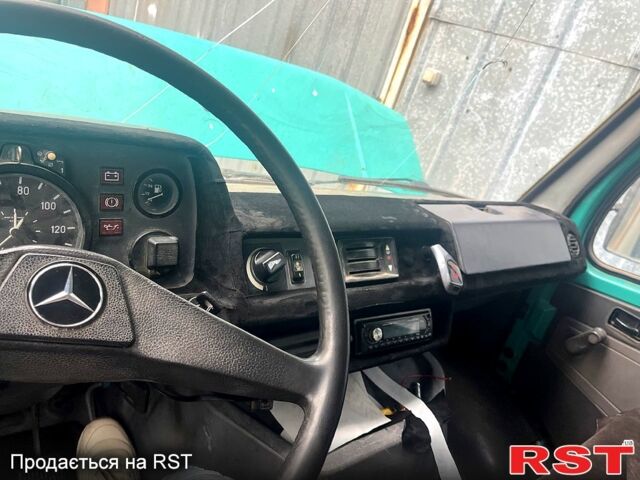 Зелений Мерседес T1, об'ємом двигуна 2.3 л та пробігом 316 тис. км за 3100 $, фото 6 на Automoto.ua