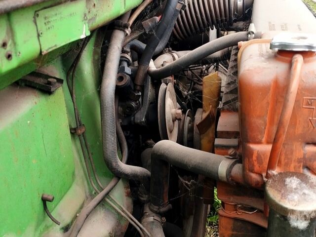 Зеленый Мерседес T1, объемом двигателя 4 л и пробегом 400 тыс. км за 3100 $, фото 11 на Automoto.ua