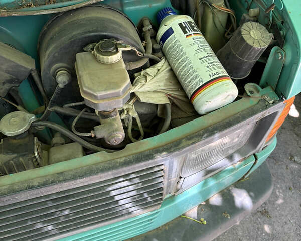 Зелений Мерседес T1, об'ємом двигуна 0 л та пробігом 470 тис. км за 3300 $, фото 4 на Automoto.ua