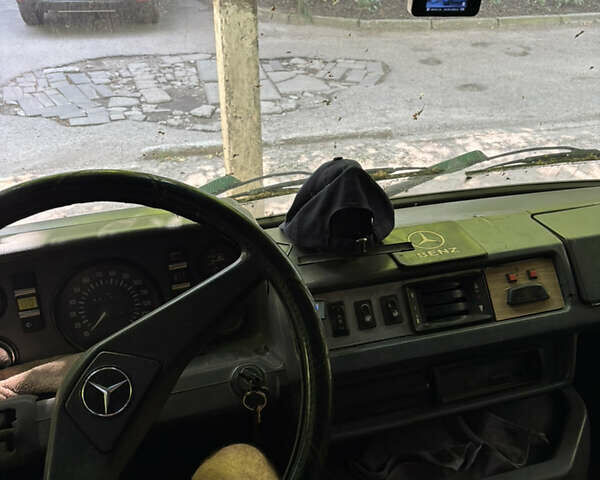 Зелений Мерседес T1, об'ємом двигуна 0 л та пробігом 470 тис. км за 3300 $, фото 7 на Automoto.ua