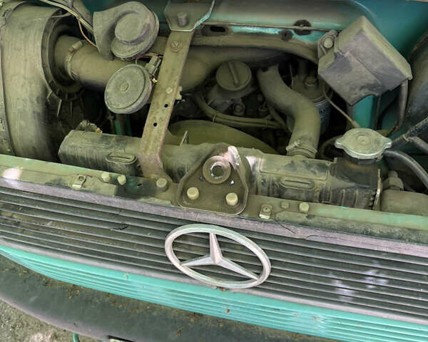Зелений Мерседес T1, об'ємом двигуна 0 л та пробігом 470 тис. км за 3300 $, фото 6 на Automoto.ua