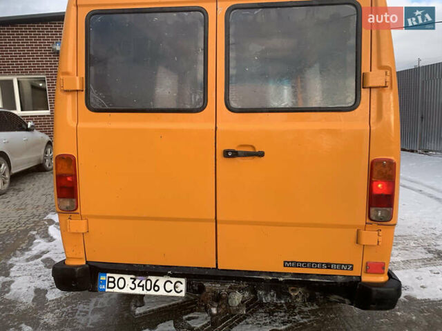 Оранжевый Мерседес T1, объемом двигателя 2.3 л и пробегом 535 тыс. км за 3500 $, фото 12 на Automoto.ua