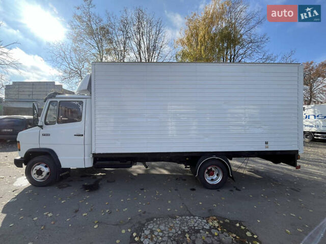 Мерседес T2 1991 в Хмельницком на Automoto.ua Белый Мерседес T2, объемом двигателя 3.97 л и пробегом 750 тыс. км за 9800 $, фото 8 на Automoto.ua