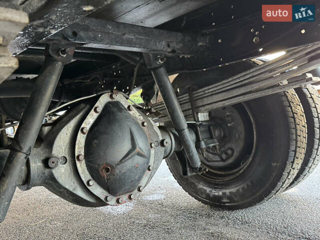 Белый Мерседес T2, объемом двигателя 4 л и пробегом 441 тыс. км за 8200 $, фото 4 на Automoto.ua