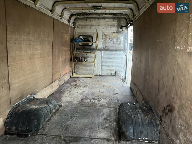 Білий Мерседес T2, об'ємом двигуна 3.97 л та пробігом 705 тис. км за 5500 $, фото 8 на Automoto.ua