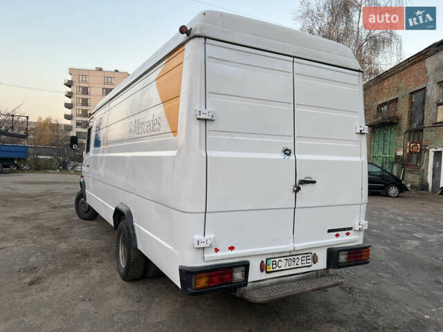 Білий Мерседес T2, об'ємом двигуна 3.97 л та пробігом 705 тис. км за 5500 $, фото 2 на Automoto.ua