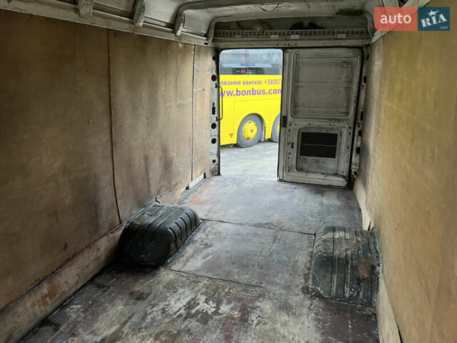 Білий Мерседес T2, об'ємом двигуна 3.97 л та пробігом 705 тис. км за 5500 $, фото 10 на Automoto.ua