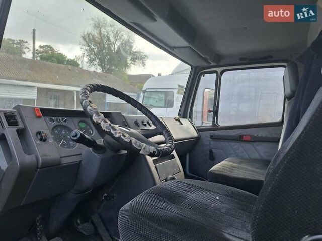 Белый Мерседес T2, объемом двигателя 4 л и пробегом 411 тыс. км за 5500 $, фото 4 на Automoto.ua