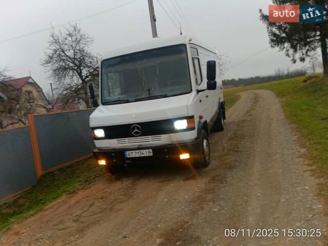 Белый Мерседес T2, объемом двигателя 3.97 л и пробегом 350 тыс. км за 6999 $, фото 12 на Automoto.ua