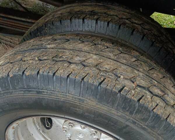 Белый Мерседес T2, объемом двигателя 3.97 л и пробегом 350 тыс. км за 6999 $, фото 21 на Automoto.ua