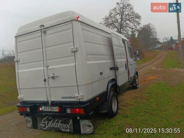 Белый Мерседес T2, объемом двигателя 3.97 л и пробегом 350 тыс. км за 7200 $, фото 15 на Automoto.ua