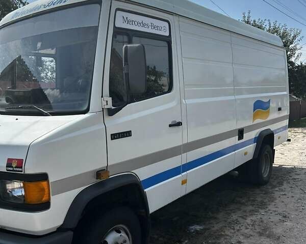 Білий Мерседес T2, об'ємом двигуна 3.97 л та пробігом 333 тис. км за 7300 $, фото 11 на Automoto.ua