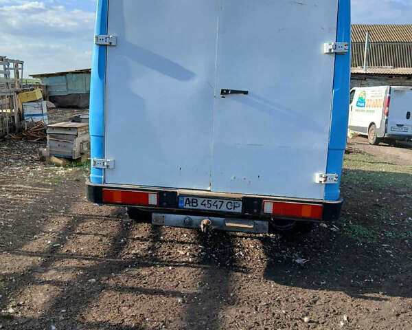 Білий Мерседес T2, об'ємом двигуна 3.97 л та пробігом 100 тис. км за 4600 $, фото 1 на Automoto.ua