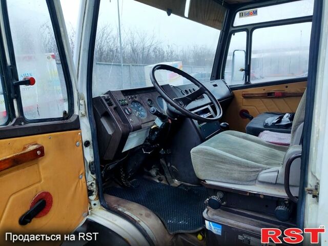 Білий Мерседес T2, об'ємом двигуна 4 л та пробігом 0 тис. км за 4000 $, фото 3 на Automoto.ua