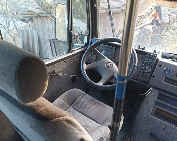 Белый Мерседес T2, объемом двигателя 4 л и пробегом 7 тыс. км за 2700 $, фото 19 на Automoto.ua