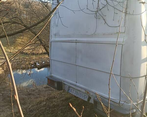Белый Мерседес T2, объемом двигателя 4 л и пробегом 7 тыс. км за 2700 $, фото 32 на Automoto.ua