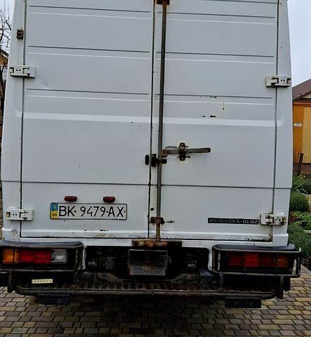 Білий Мерседес T2, об'ємом двигуна 4 л та пробігом 0 тис. км за 6500 $, фото 2 на Automoto.ua