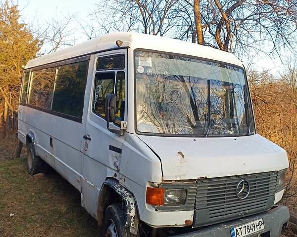 Белый Мерседес T2, объемом двигателя 4 л и пробегом 7 тыс. км за 2700 $, фото 8 на Automoto.ua