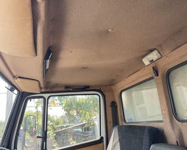 Белый Мерседес T2, объемом двигателя 3.9 л и пробегом 390 тыс. км за 6500 $, фото 21 на Automoto.ua