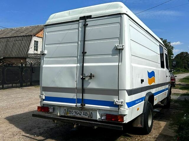 Белый Мерседес T2, объемом двигателя 4 л и пробегом 333 тыс. км за 7300 $, фото 3 на Automoto.ua