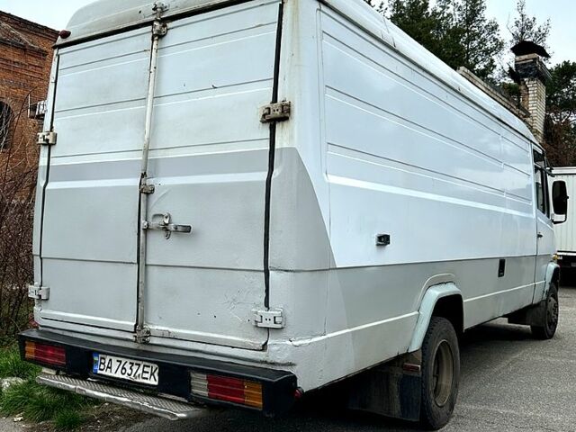 Білий Мерседес T2, об'ємом двигуна 4 л та пробігом 0 тис. км за 8000 $, фото 4 на Automoto.ua