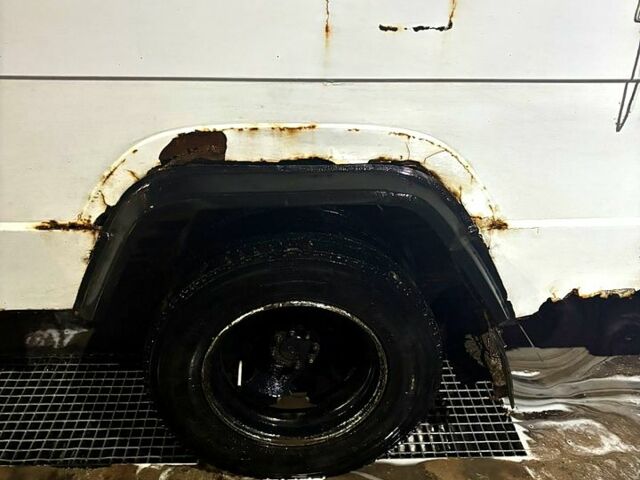 Белый Мерседес T2, объемом двигателя 4 л и пробегом 0 тыс. км за 3000 $, фото 7 на Automoto.ua