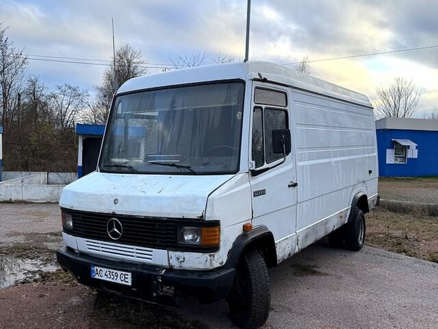 Білий Мерседес T2, об'ємом двигуна 4 л та пробігом 0 тис. км за 3000 $, фото 7 на Automoto.ua