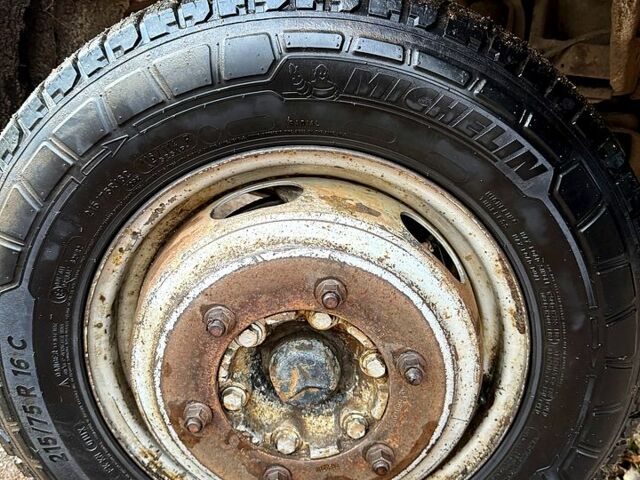 Білий Мерседес T2, об'ємом двигуна 4 л та пробігом 0 тис. км за 3000 $, фото 9 на Automoto.ua