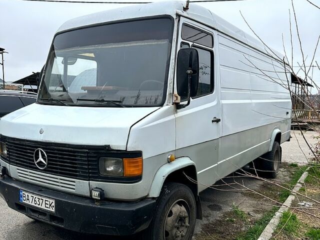 Білий Мерседес T2, об'ємом двигуна 4 л та пробігом 0 тис. км за 8000 $, фото 1 на Automoto.ua