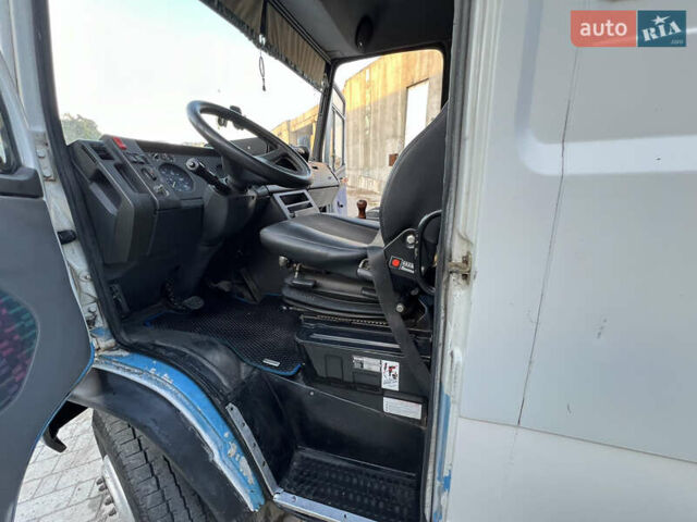 Білий Мерседес T2, об'ємом двигуна 3.97 л та пробігом 893 тис. км за 7500 $, фото 24 на Automoto.ua