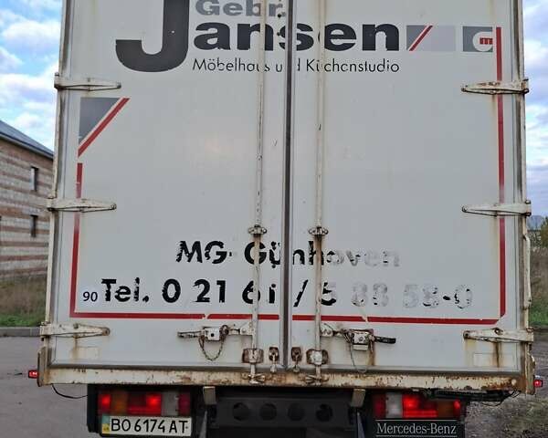 Белый Мерседес T2, объемом двигателя 4.25 л и пробегом 838 тыс. км за 9500 $, фото 4 на Automoto.ua