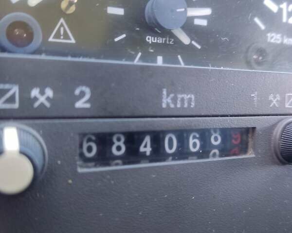 Білий Мерседес T2, об'ємом двигуна 4.25 л та пробігом 684 тис. км за 10200 $, фото 25 на Automoto.ua