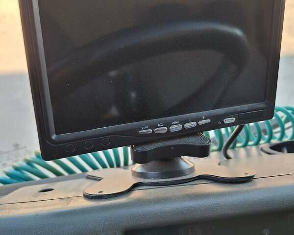 Белый Мерседес T2, объемом двигателя 4.25 л и пробегом 838 тыс. км за 9500 $, фото 25 на Automoto.ua