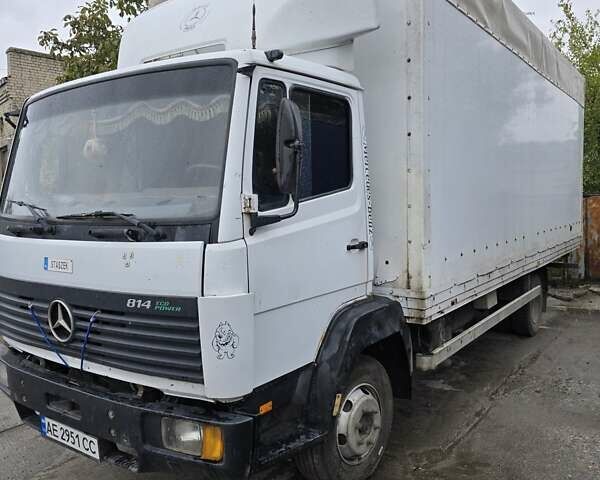 Білий Мерседес T2, об'ємом двигуна 4.25 л та пробігом 300 тис. км за 8500 $, фото 3 на Automoto.ua