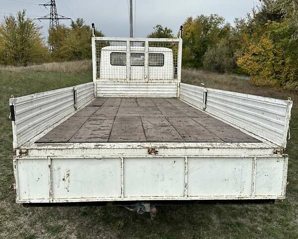 Белый Мерседес T2, объемом двигателя 3.78 л и пробегом 50 тыс. км за 6200 $, фото 15 на Automoto.ua