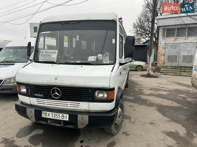 Белый Мерседес T2, объемом двигателя 3.97 л и пробегом 5 тыс. км за 4500 $, фото 1 на Automoto.ua