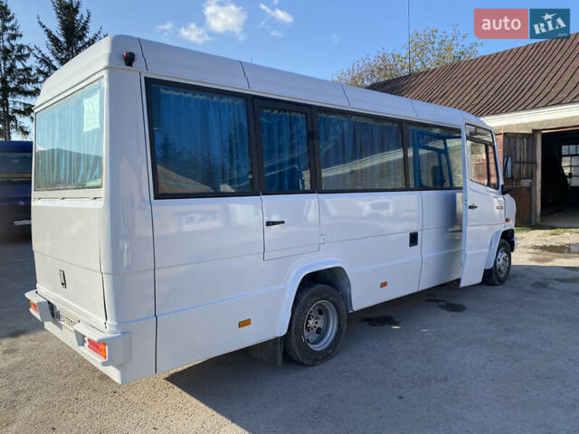 Білий Мерседес T2, об'ємом двигуна 4 л та пробігом 15 тис. км за 15000 $, фото 6 на Automoto.ua