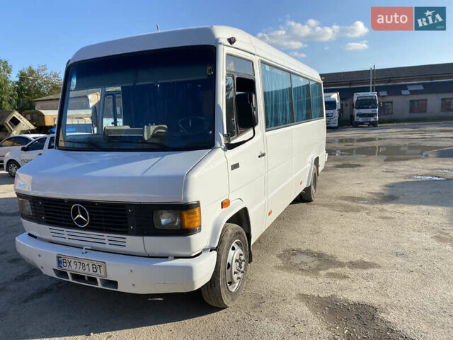 Білий Мерседес T2, об'ємом двигуна 4 л та пробігом 15 тис. км за 15000 $, фото 1 на Automoto.ua