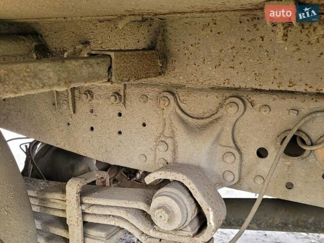 Белый Мерседес T2, объемом двигателя 4.2 л и пробегом 6 тыс. км за 4000 $, фото 24 на Automoto.ua